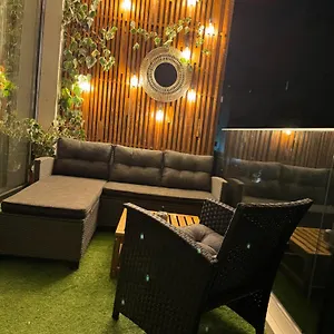 Apartament Cathedral Uptown-urban Comfort With Balcony, Bucureşti